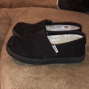 Toms toddler shoes